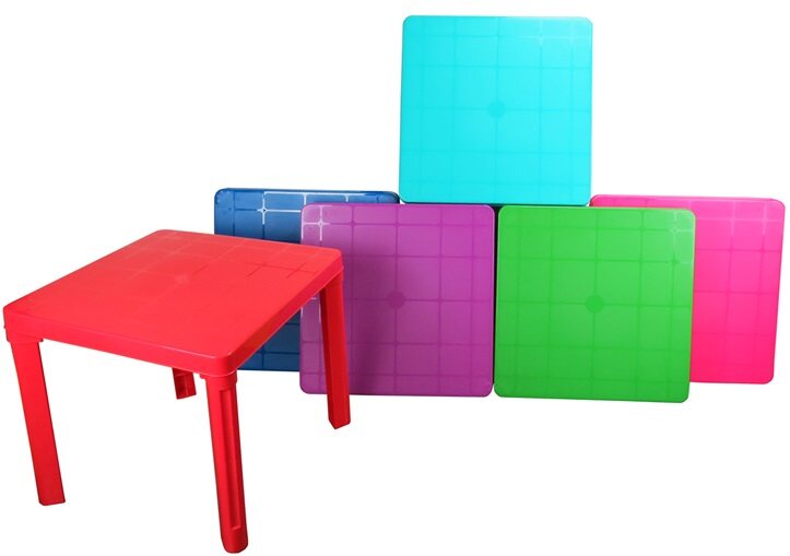 Multicolor Kids Plastic Table